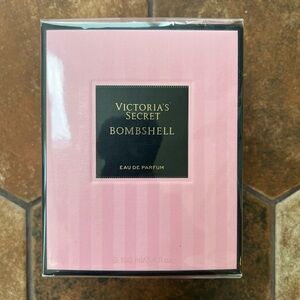 Victoria's Secret Bombshell Eau de Parfum 3.4 oz New In Box